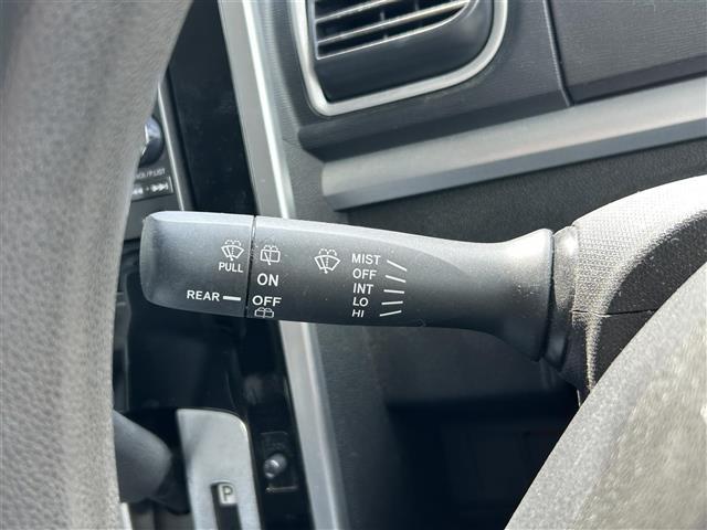 タント カスタムＸ　ＳＡ　禁煙　純正ナビ　ＣＤ／ＤＶＤ／ＤＴＶ／Ｂｌｕｅｔｏｏｔｈ　バックカメラ　両側パワースライドドア　ＬＥＤオートライト　ＥＴＣ　スマートキー　プッシュスタート　純正フロアマット　純正ドアバイザー（8枚目）