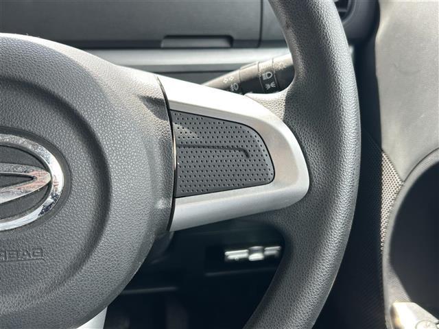 タント カスタムＸ　ＳＡ　禁煙　純正ナビ　ＣＤ／ＤＶＤ／ＤＴＶ／Ｂｌｕｅｔｏｏｔｈ　バックカメラ　両側パワースライドドア　ＬＥＤオートライト　ＥＴＣ　スマートキー　プッシュスタート　純正フロアマット　純正ドアバイザー（11枚目）