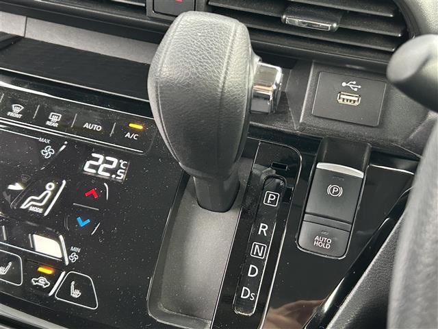 ｅＫクロススペース Ｔ　禁煙　ワンオーナー　純正ナビ　ＤＶＤ／ＤＴＶ／Ｂｌｕｅｔｏｏｔｈ　全方位カメラ　レーダークルーズコントロール　デジタルインナーミラー　片側パワースライドドア　社外ＡＷ付冬タイヤ積込　ドラレコ（10枚目）