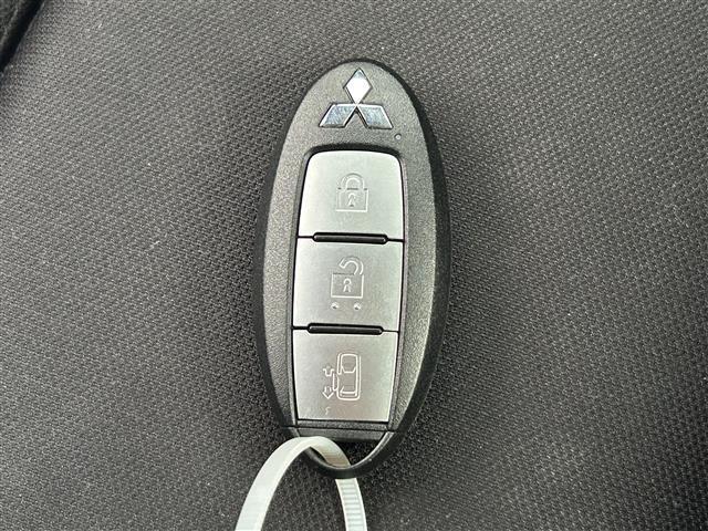 ｅＫクロススペース Ｔ　禁煙　ワンオーナー　純正ナビ　ＤＶＤ／ＤＴＶ／Ｂｌｕｅｔｏｏｔｈ　全方位カメラ　レーダークルーズコントロール　デジタルインナーミラー　片側パワースライドドア　社外ＡＷ付冬タイヤ積込　ドラレコ（19枚目）