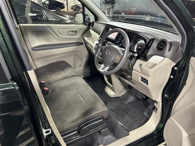 N-WGN G SSパッケージ 純正ナビ バックカメラ フルセグ Bluetooth ETC 充電用USBジャック プッシュスタート シティブレーキアクティブシステム 純正フロアマット カーテンエアバッグ ステアリングスイッチ(22枚目)