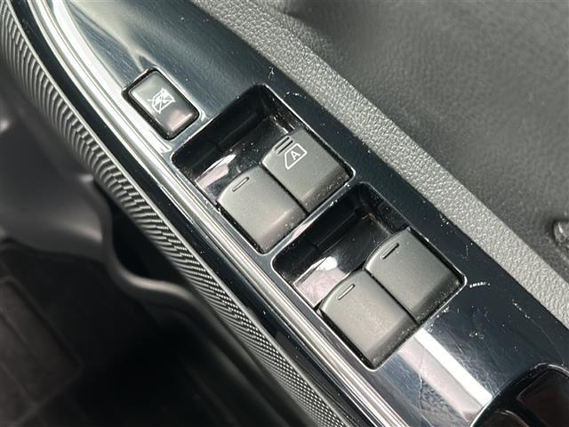 デイズルークス X Vセレクション 禁煙 純正ナビ アラウンドビューモニター 両側パワースライドドア コーナーセンサー 純正アルミホールリアサーキュレーター スマートキー プッシュスタート エマージェンシーブレーキ 車線逸脱警報(17枚目)