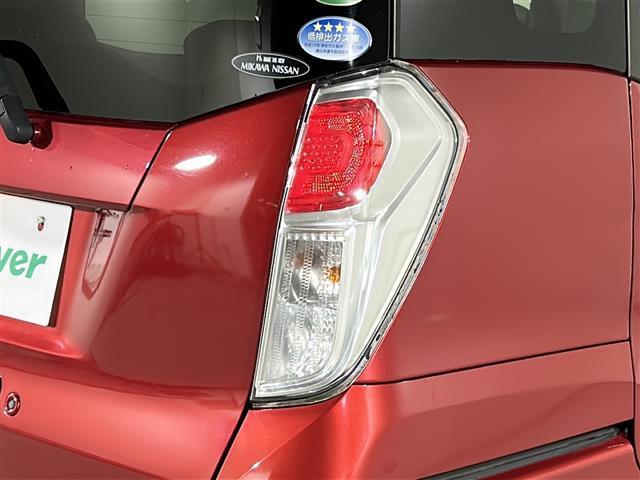 デイズルークス X Vセレクション 禁煙 純正ナビ アラウンドビューモニター 両側パワースライドドア コーナーセンサー 純正アルミホールリアサーキュレーター スマートキー プッシュスタート エマージェンシーブレーキ 車線逸脱警報(42枚目)