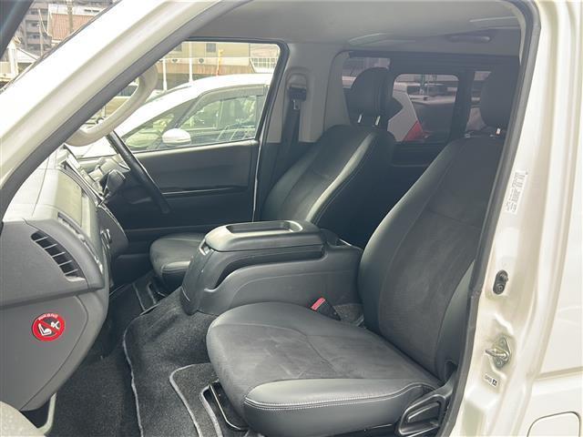 ハイエースバン スーパーGL ダークプライム バックカメラ ETC LEDヘッドライト ウッドコンビステアリング 電動格納ミラー ドアバイザー スマートキー/プッシュスタート オートライト リモートスタート フロアマット(21枚目)