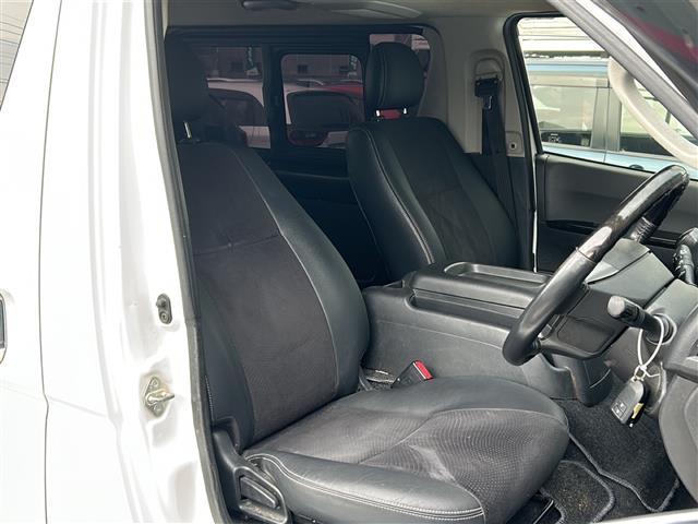 ハイエースバン スーパーGL ダークプライム バックカメラ ETC LEDヘッドライト ウッドコンビステアリング 電動格納ミラー ドアバイザー スマートキー/プッシュスタート オートライト リモートスタート フロアマット(25枚目)