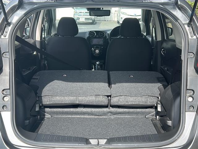 ノート ｅ－パワー　Ｘ　Ｖセレクション　禁煙　エマージェンシーブレーキ　純正ナビ　ＤＶＤ／ＤＴＶ／Ｂｌｕｅｔｏｏｔｈ　アラウンドビューモニター　デジタルインナーミラー　ＬＥＤオートライト　ドライブレコーダー　ステアスイッチ　純正ＡＷ（27枚目）