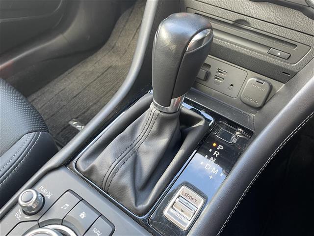 ＣＸ－３ ２０Ｓ　プロアクティブ　Ｓパッケージ　禁煙　純正ナビ　ＤＶＤ／ＤＴＶ／Ｂｌｕｅｔｏｏｔｈ／ＵＳＢ　３６０度ビューモニター　レーダークルーズコントロール　ＨＵＤ　ＢＳＭ　ＬＥＤオートライト　コーナーセンサー　社外ＡＷ付スタッドレス積み込み（9枚目）