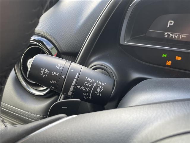 ＣＸ－３ ２０Ｓ　プロアクティブ　Ｓパッケージ　禁煙　純正ナビ　ＤＶＤ／ＤＴＶ／Ｂｌｕｅｔｏｏｔｈ／ＵＳＢ　３６０度ビューモニター　レーダークルーズコントロール　ＨＵＤ　ＢＳＭ　ＬＥＤオートライト　コーナーセンサー　社外ＡＷ付スタッドレス積み込み（14枚目）