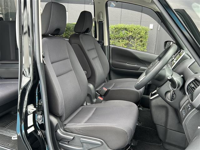 セレナ Ｘ　ＶセレクションＩＩ　禁煙車　純正７型ナビ　両側パワースライドドア　全方位カメラ　レーダークルーズコントロールバックカメラ　エマージェンシーブレーキ　パーキングアシスト　リアオートエアコン　保証書　ドラレコ（22枚目）