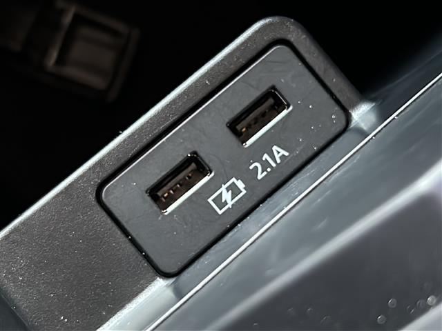 CX-8 XD Lパッケージ 禁煙 4WD マツダコネクトナビ 360°ビューモニター パワーシート/シートメモリー シートヒーター/ベンチレーション ステアリングヒーター HUD BSM ドライブレコーダー ETC ルーフレール(13枚目)