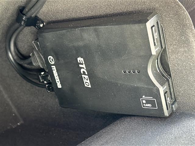 CX-8 XD Lパッケージ 禁煙 4WD マツダコネクトナビ 360°ビューモニター パワーシート/シートメモリー シートヒーター/ベンチレーション ステアリングヒーター HUD BSM ドライブレコーダー ETC ルーフレール(22枚目)