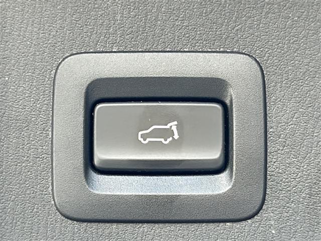 CX-8 XD Lパッケージ 禁煙 4WD マツダコネクトナビ 360°ビューモニター パワーシート/シートメモリー シートヒーター/ベンチレーション ステアリングヒーター HUD BSM ドライブレコーダー ETC ルーフレール(25枚目)