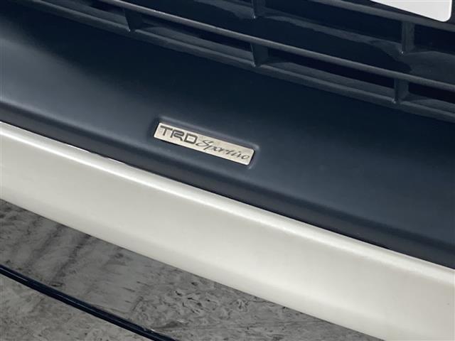 エスクァイア Gi 純正ナビ 両側パワースライドドア プリクラッシュセーフティ レーダークルーズコントロール レーンキープアシスト TRDエアロパーツ シートヒーター 純正アルミホイール 前後ドライブレコーダー LED(3枚目)