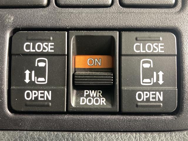 エスクァイア Gi 純正ナビ 両側パワースライドドア プリクラッシュセーフティ レーダークルーズコントロール レーンキープアシスト TRDエアロパーツ シートヒーター 純正アルミホイール 前後ドライブレコーダー LED(16枚目)