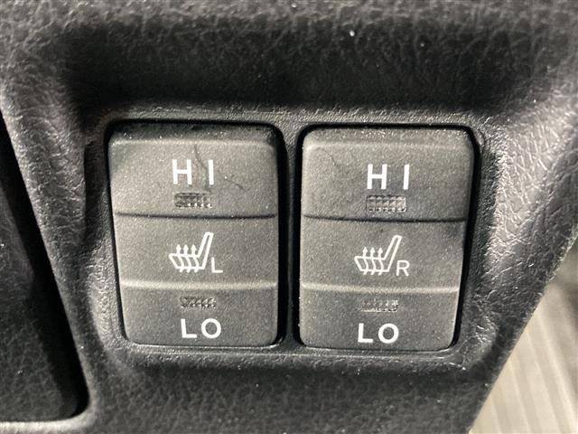 エスクァイア Gi 純正ナビ 両側パワースライドドア プリクラッシュセーフティ レーダークルーズコントロール レーンキープアシスト TRDエアロパーツ シートヒーター 純正アルミホイール 前後ドライブレコーダー LED(18枚目)