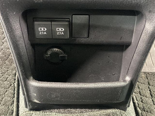 エスクァイア Gi 純正ナビ 両側パワースライドドア プリクラッシュセーフティ レーダークルーズコントロール レーンキープアシスト TRDエアロパーツ シートヒーター 純正アルミホイール 前後ドライブレコーダー LED(20枚目)