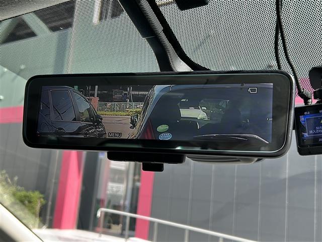 セレナ e-パワー ハイウェイスターV 禁煙 セーフティパックB 純正ナビ フリップダウンモニター アラウンドビューモニター プロパイロット デジタルミラー BSW ドライブレコーダー 前後ドライブレコーダー ETC OP16インチアルミ(12枚目)