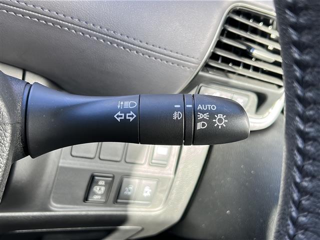 セレナ e-パワー ハイウェイスターV 禁煙 セーフティパックB 純正ナビ フリップダウンモニター アラウンドビューモニター プロパイロット デジタルミラー BSW ドライブレコーダー 前後ドライブレコーダー ETC OP16インチアルミ(17枚目)