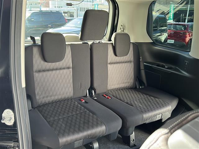 セレナ e-パワー ハイウェイスターV 禁煙 セーフティパックB 純正ナビ フリップダウンモニター アラウンドビューモニター プロパイロット デジタルミラー BSW ドライブレコーダー 前後ドライブレコーダー ETC OP16インチアルミ(21枚目)