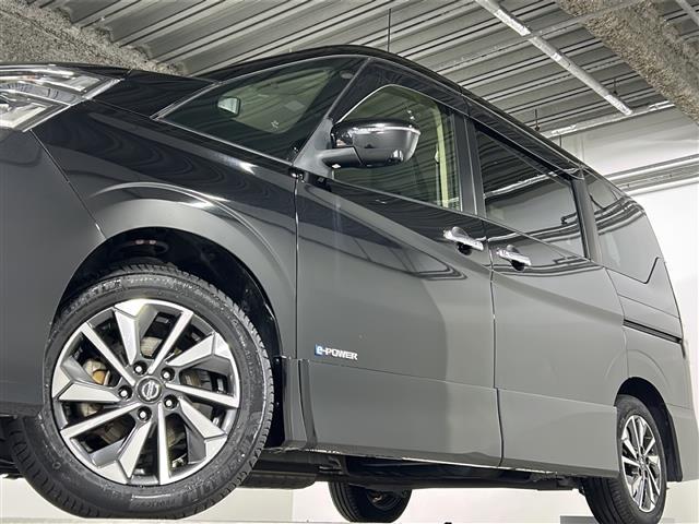 セレナ e-パワー ハイウェイスターV 禁煙 セーフティパックB 純正ナビ フリップダウンモニター アラウンドビューモニター プロパイロット デジタルミラー BSW ドライブレコーダー 前後ドライブレコーダー ETC OP16インチアルミ(35枚目)