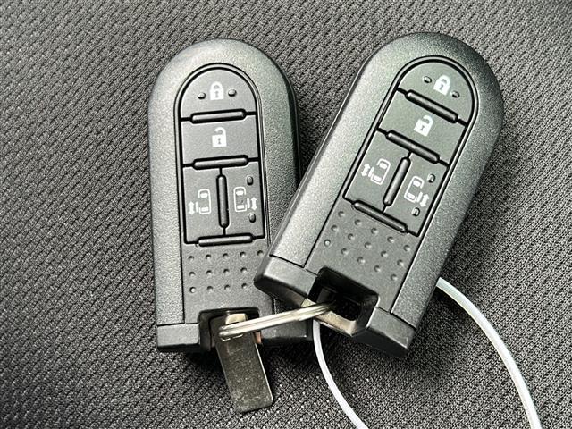 トール カスタムG リミテッド SAIII 禁煙 アルパイン9型ナビ パノラマモニター クルーズコントロール 衝突軽減 車線逸脱警報 前後ドライブレコーダー ETC スマートキー/スペアキー LEDヘッドライト フォグランプ オートライト(17枚目)