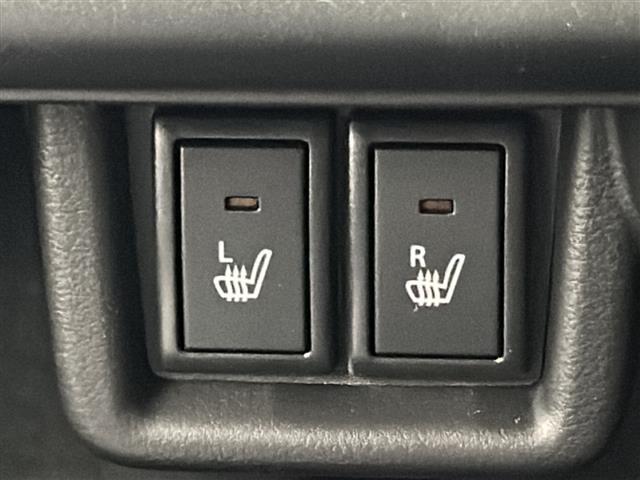 スペーシアカスタム ハイブリッドＸＳターボ　禁煙　４ＷＤ　ターボ　ＯＰ９型ナビ　全方位モニター　ＨＵＤ　レーダークルーズコントロール　ハーフレザー　シートヒーター　両側パワースライドドア　コーナーセンサー　サーキュレーター　ＬＥＤライト　フォグ（8枚目）