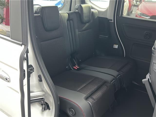 スペーシアカスタム ハイブリッドＸＳターボ　禁煙　４ＷＤ　ターボ　ＯＰ９型ナビ　全方位モニター　ＨＵＤ　レーダークルーズコントロール　ハーフレザー　シートヒーター　両側パワースライドドア　コーナーセンサー　サーキュレーター　ＬＥＤライト　フォグ（23枚目）