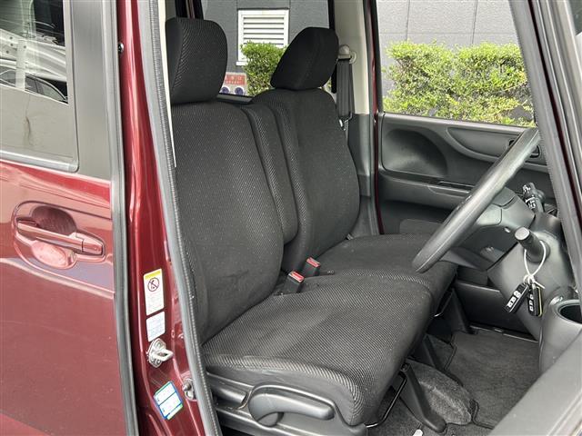 N-BOX G SSパッケージ 禁煙☆CTBA☆純正ナビ☆バックカメラ☆両側パワースライドドア☆スマートキー☆スペアキー☆純正アルミホイール☆ステアリングスイッチ☆純正フロアマット☆ドアバイザー☆ヘッドライトレベライザー(22枚目)