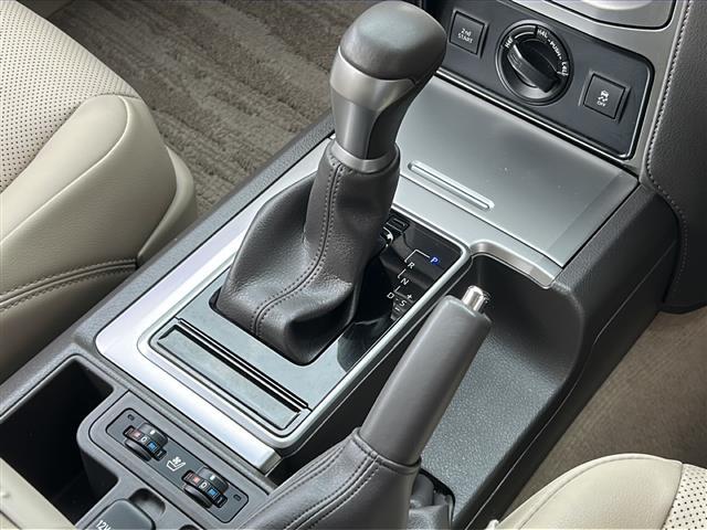 ランドクルーザープラド TX Lパッケージ マットブラックエディション 禁煙 サンルーフ アルパイン9インチナビ DVD/DTV/Bluetooth バックカメラ レーダークルーズコントロール ベージュレザーシート シートヒーター シートベンチレーション LEDライト(8枚目)