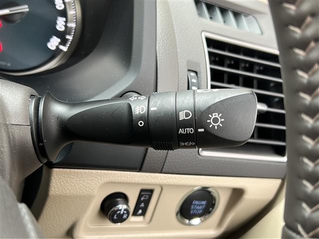 ランドクルーザープラド TX Lパッケージ マットブラックエディション 禁煙 サンルーフ アルパイン9インチナビ DVD/DTV/Bluetooth バックカメラ レーダークルーズコントロール ベージュレザーシート シートヒーター シートベンチレーション LEDライト(11枚目)