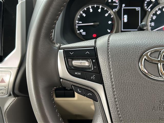 ランドクルーザープラド TX Lパッケージ マットブラックエディション 禁煙 サンルーフ アルパイン9インチナビ DVD/DTV/Bluetooth バックカメラ レーダークルーズコントロール ベージュレザーシート シートヒーター シートベンチレーション LEDライト(12枚目)
