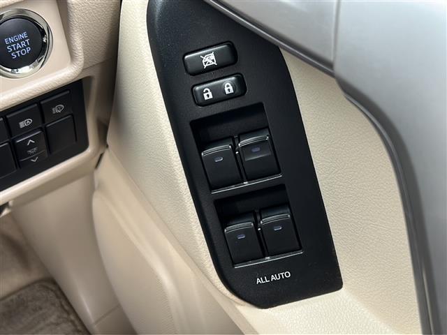 ランドクルーザープラド TX Lパッケージ マットブラックエディション 禁煙 サンルーフ アルパイン9インチナビ DVD/DTV/Bluetooth バックカメラ レーダークルーズコントロール ベージュレザーシート シートヒーター シートベンチレーション LEDライト(18枚目)