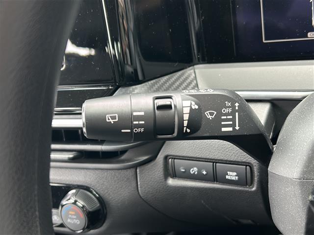 ノート S 禁煙 社外ナビ  アラウンドビューモニター エマージェンシーブレーキ 速度標識認識 道路標識認識 BSW ETC インテリジェントルームミラー コーナーセンサー ハイビームアシスト スマートキー(14枚目)