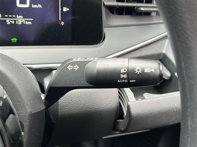 ノート S 禁煙 社外ナビ  アラウンドビューモニター エマージェンシーブレーキ 速度標識認識 道路標識認識 BSW ETC インテリジェントルームミラー コーナーセンサー ハイビームアシスト スマートキー(15枚目)