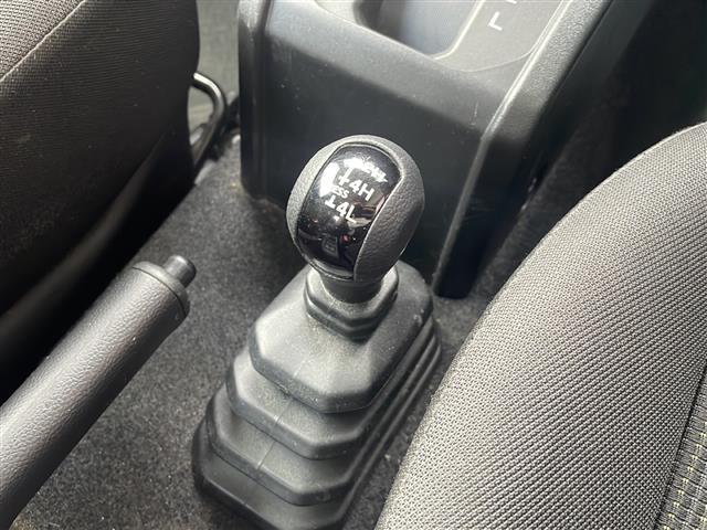 ジムニー XL 禁煙 ディスプレイオーディオ バックカメラ 衝突軽減 車線逸脱警報 オートライト ETC フロアマット スマートキー プッシュスタート スペアキー シートヒーター フォグランプ ヘッドライトレベライザ(9枚目)