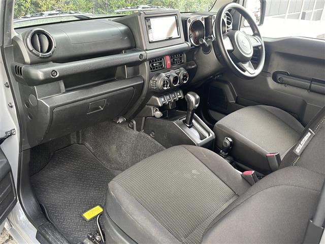 ジムニー XL 禁煙 ディスプレイオーディオ バックカメラ 衝突軽減 車線逸脱警報 オートライト ETC フロアマット スマートキー プッシュスタート スペアキー シートヒーター フォグランプ ヘッドライトレベライザ(24枚目)