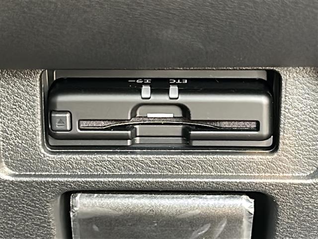 オーラ G FOUR 禁煙 4WD 純正9型ナビ アラウンドビューモニター インテリジェントルームミラー 前ドライブレコーダー シートヒーター ステアリングヒーター ハーフレザー 衝突軽減 LEDヘッドライト ETC(20枚目)