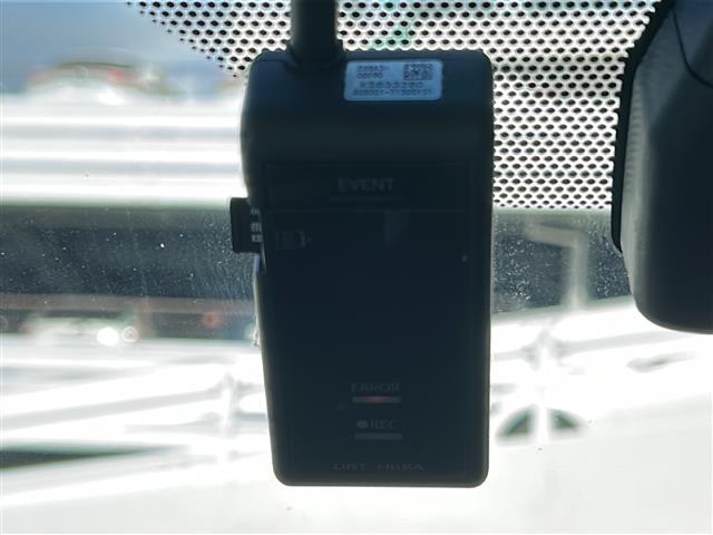 ランドクルーザープラド TX Lパッケージ マットブラックエディション 禁煙 7人乗 ムーンルーフ 純正9型ナビ バックカメラ HDMI/USB ドライブレコーダー ETC レザーシート シートヒーター/ベンチレーション ヘッドランプウォッシャー LEDヘッドランプ(17枚目)