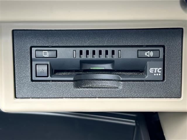 ランドクルーザープラド TX Lパッケージ マットブラックエディション 禁煙 7人乗 ムーンルーフ 純正9型ナビ バックカメラ HDMI/USB ドライブレコーダー ETC レザーシート シートヒーター/ベンチレーション ヘッドランプウォッシャー LEDヘッドランプ(18枚目)