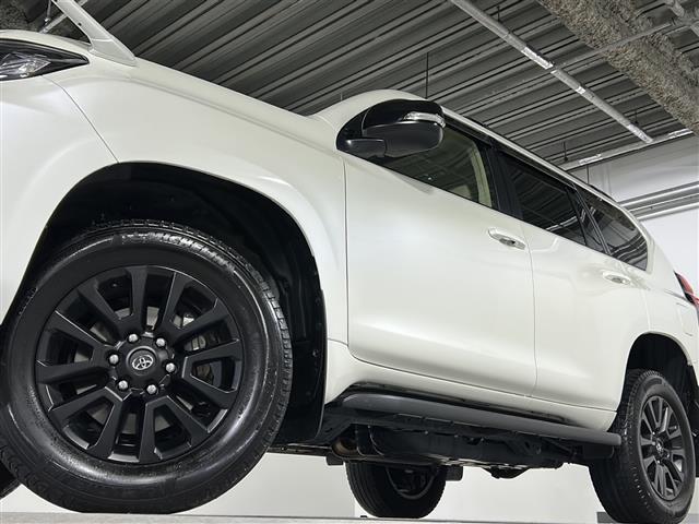 ランドクルーザープラド TX Lパッケージ マットブラックエディション 禁煙 7人乗 ムーンルーフ 純正9型ナビ バックカメラ HDMI/USB ドライブレコーダー ETC レザーシート シートヒーター/ベンチレーション ヘッドランプウォッシャー LEDヘッドランプ(39枚目)
