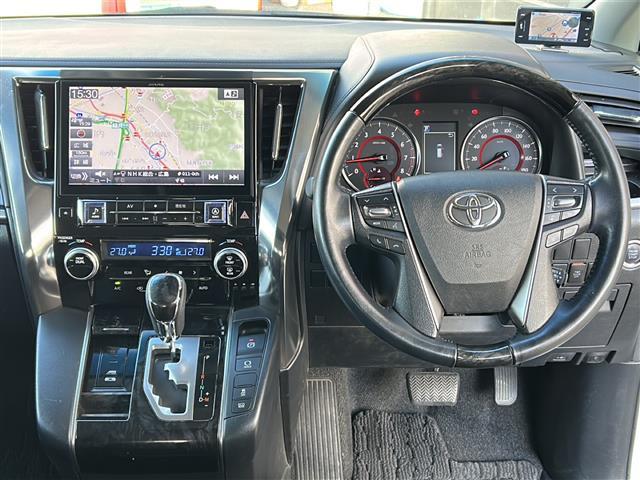 ヴェルファイア ２．５Ｚ　禁煙　アルパイン１１型ナビ　１２型フリップダウンモニター　プリクラッシュセーフティ　両側パワースライドドア　オートマチックハイビーム　ＬＥＤヘッドライト　クリアランスソナー　レーダー探知機　ＥＴＣ（2枚目）
