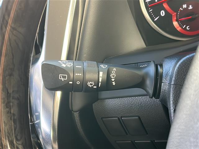 ヴェルファイア ２．５Ｚ　禁煙　アルパイン１１型ナビ　１２型フリップダウンモニター　プリクラッシュセーフティ　両側パワースライドドア　オートマチックハイビーム　ＬＥＤヘッドライト　クリアランスソナー　レーダー探知機　ＥＴＣ（10枚目）