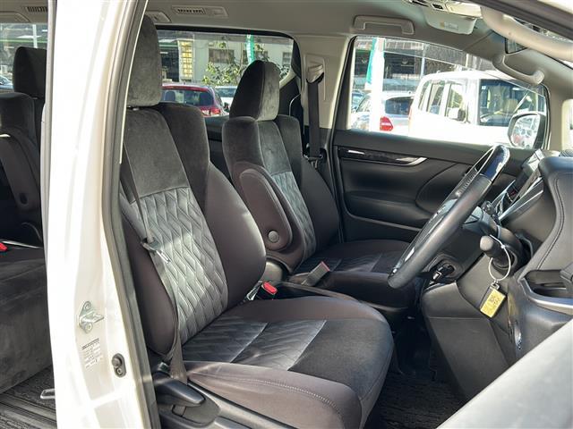 ヴェルファイア ２．５Ｚ　禁煙　アルパイン１１型ナビ　１２型フリップダウンモニター　プリクラッシュセーフティ　両側パワースライドドア　オートマチックハイビーム　ＬＥＤヘッドライト　クリアランスソナー　レーダー探知機　ＥＴＣ（21枚目）