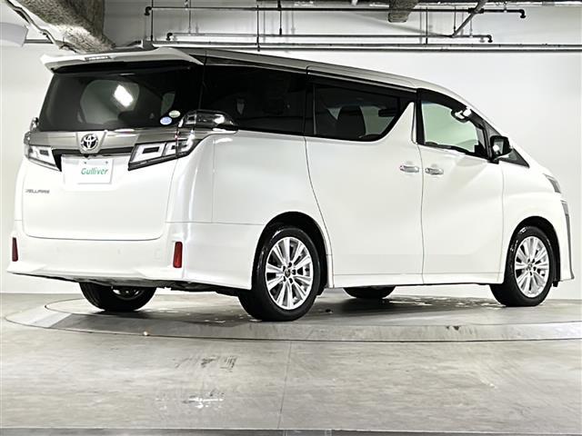 ヴェルファイア ２．５Ｚ　禁煙　アルパイン１１型ナビ　１２型フリップダウンモニター　プリクラッシュセーフティ　両側パワースライドドア　オートマチックハイビーム　ＬＥＤヘッドライト　クリアランスソナー　レーダー探知機　ＥＴＣ（31枚目）