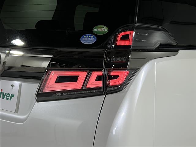 ヴェルファイア ２．５Ｚ　禁煙　アルパイン１１型ナビ　１２型フリップダウンモニター　プリクラッシュセーフティ　両側パワースライドドア　オートマチックハイビーム　ＬＥＤヘッドライト　クリアランスソナー　レーダー探知機　ＥＴＣ（38枚目）