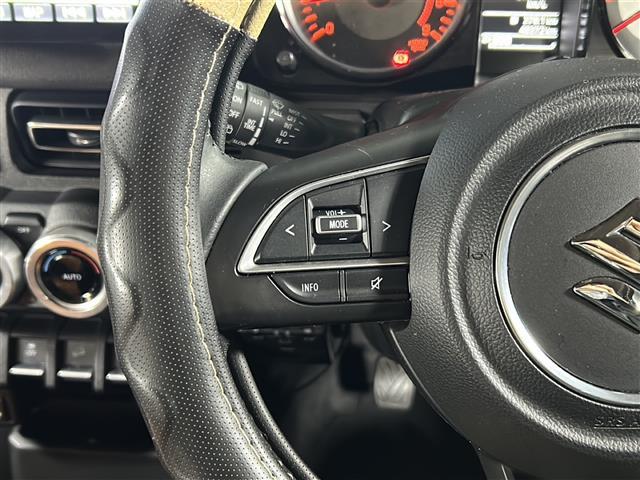 ジムニー XC 禁煙 社外フローティングナビ バックカメラ クルーズコントロール LEDヘッドライト フォグランプ ETC ルーフキャリア 革調シートカバー OPフロントグリル 社外16インチアルミ ミラー型ドラレコ(7枚目)