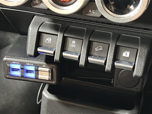 ジムニー XC 禁煙 社外フローティングナビ バックカメラ クルーズコントロール LEDヘッドライト フォグランプ ETC ルーフキャリア 革調シートカバー OPフロントグリル 社外16インチアルミ ミラー型ドラレコ(14枚目)