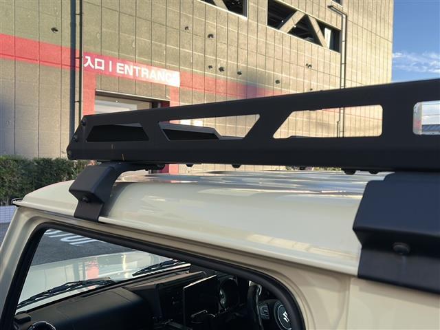 ジムニー XC 禁煙 社外フローティングナビ バックカメラ クルーズコントロール LEDヘッドライト フォグランプ ETC ルーフキャリア 革調シートカバー OPフロントグリル 社外16インチアルミ ミラー型ドラレコ(39枚目)