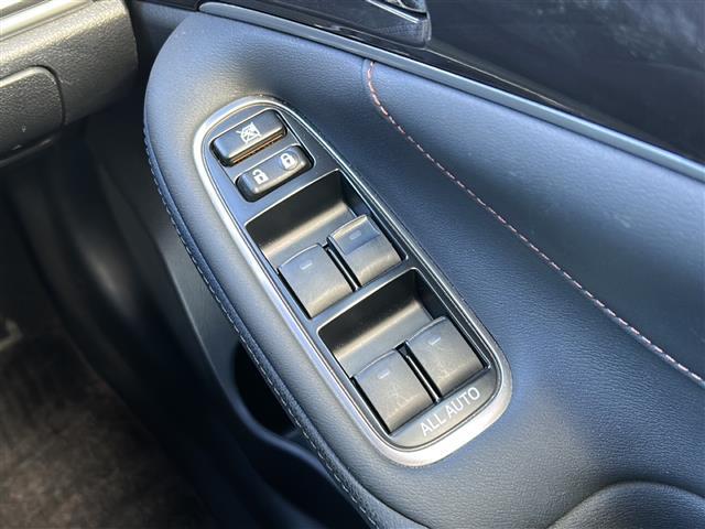 クラウンハイブリッド アスリートG 禁煙 純正ナビ バックカメラ プリクラッシュ レーダークルーズコントロール オートマチックハイビーム ETC 黒革シート シートヒーター/ベンチレーション ステアリングヒータ 18インチアルミホイール(21枚目)