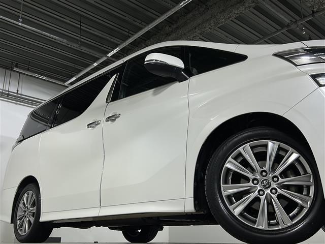 ヴェルファイア 2.5Z Aエディション ゴールデンアイズ 禁煙 アルパイン11型ナビ アルパイン12型フリップダウン ETC クルーズコントロール AC100V100W コーナーセンサー オットマン コンビシート 両側パワースライドドア パワーバックドア(34枚目)